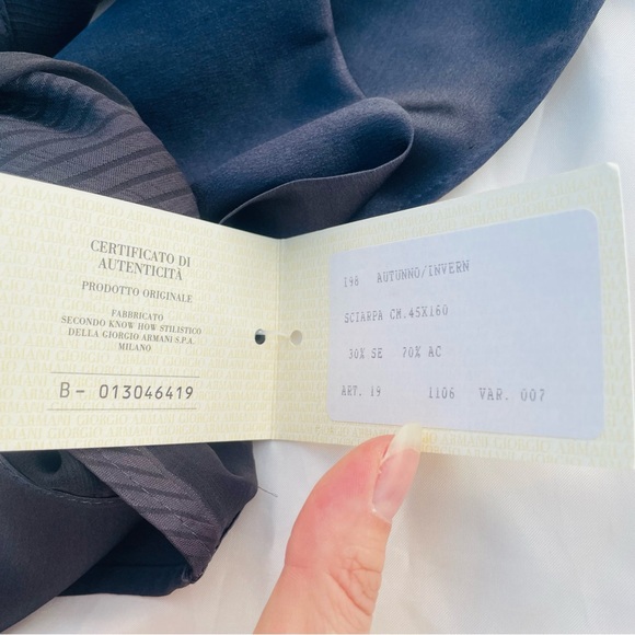 GIORGIO ARMANI Gun Black Gray Satin Silk Italy Light Charcoal Rectangular Scarf - Picture 7 of 16